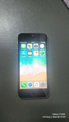 Apple iPhone 5s Xám