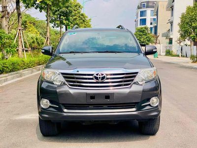 Toyota Fortuner 2016 2.7V 4x2 - 68000 km