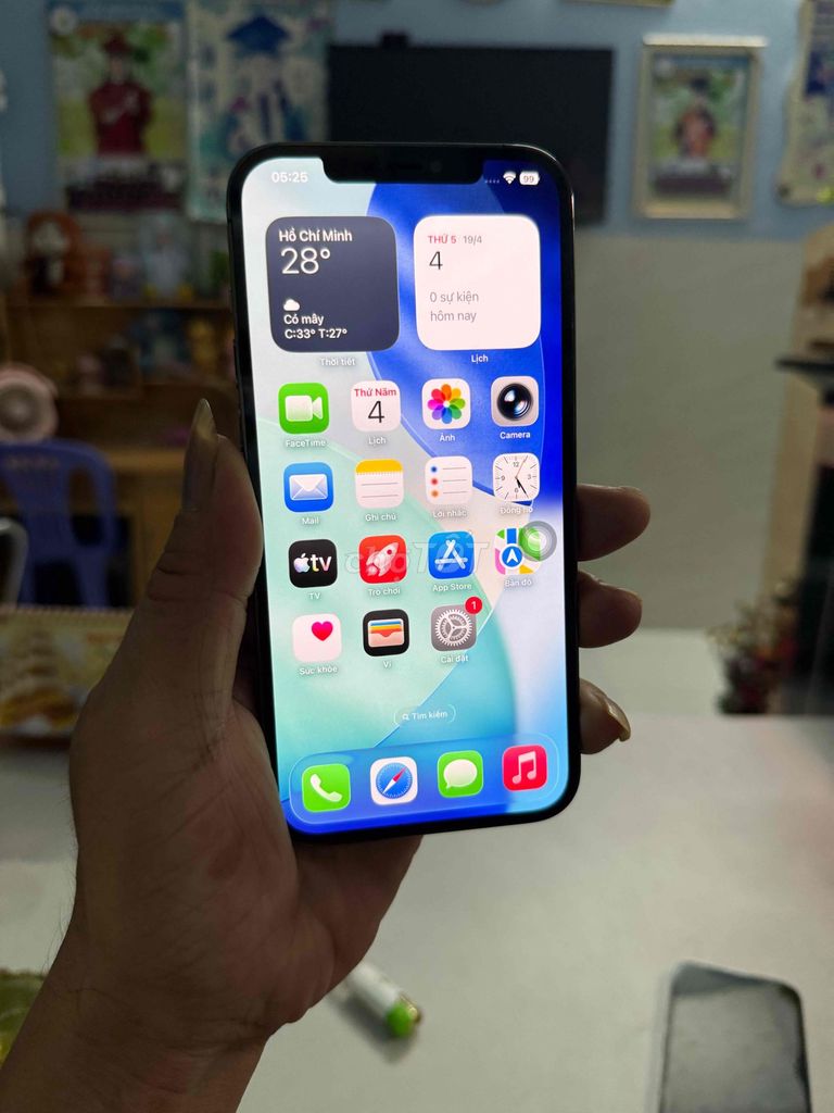 iPhone 12 Pro Max 256GB đen. Mua bán Điện thoại tại Thành phố Thuận An Bình Dương được đăng bởi  Phan Trung hình 1