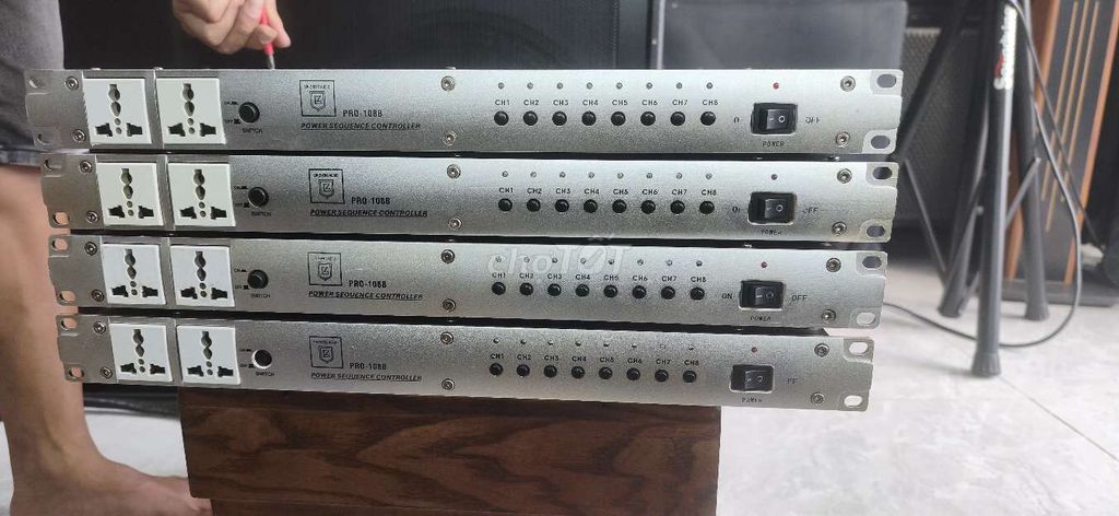 Bộ quản lý nguồn PRO-108B 8 kênh Bạc. Mua bán Tivi, Âm thanh tại Huyện Nhơn Trạch Đồng Nai được đăng bởi Toản's Tài's Tình's hình 1