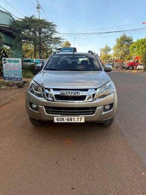 ISUZU DMAX 2016 MT 4X2,xe chất miễn bàn