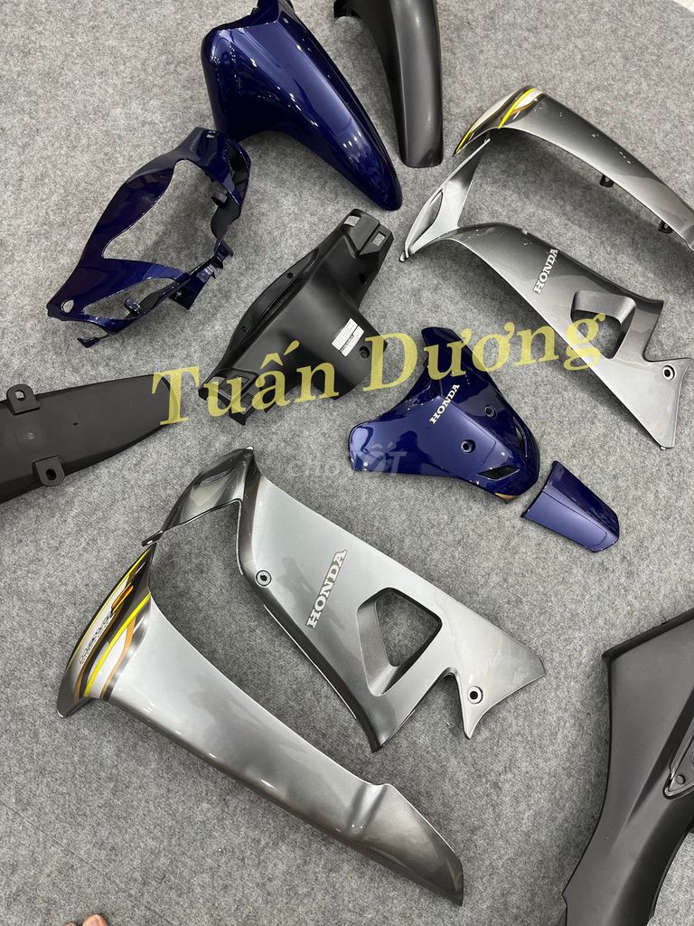 Dàn Áo Xe Wave S100 Màu Tím Wave Lớn Đẹp Keng. Mua bán Phụ tùng xe tại Quận Hà Đông Hà Nội được đăng bởi Phụ Tùng Xe Tuấn Dương hình 4