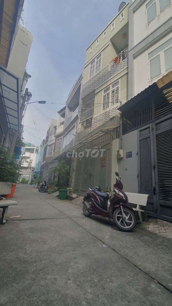 Nhà Hẻm Ô Tô Đs 4 Đối Diện Vạn Phúc City 5,3 Tỷ