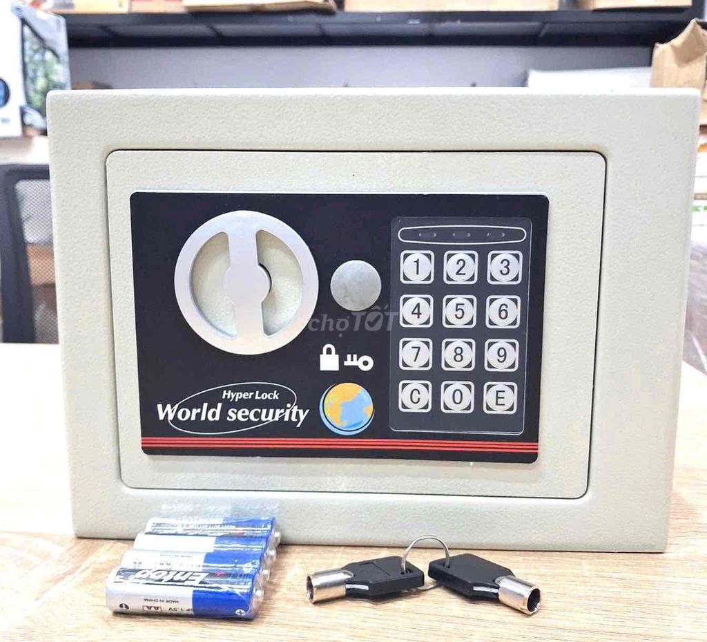 Két sắt Hyper Lock World Security. Mua bán Nội thất, đồ gia dụng khác tại Thành phố Trà Vinh Trà Vinh được đăng bởi Huỳnh Phạm hình 1