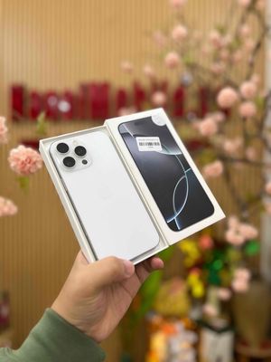 iPhone 16prm -1T Zin ap pin 92 zin ap lướt full bo. Mua bán Điện thoại tại Quận Đống Đa Hà Nội được đăng bởi  HT Mobie Trả góp nợ xáu bao duyệt