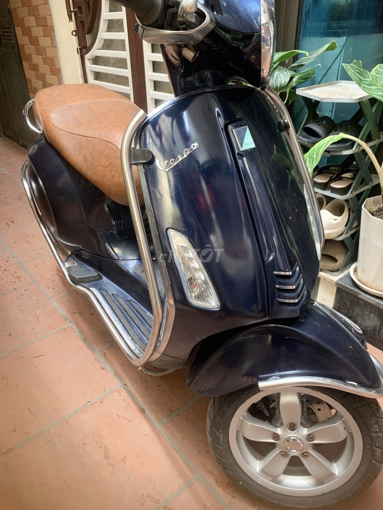 Bán vespa primavera 3vie như mới. Mua bán Xe máy tại Quận Hoàng Mai Hà Nội được đăng bởi khang nguyễn hình 3
