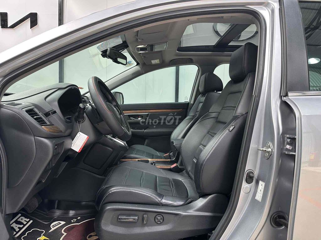 Honda CR V 2018 L - 75000 km. Mua bán Ô tô tại Thành phố Buôn Ma Thuột Đắk Lắk được đăng bởi Hiếu Đắk Lắk hình 10