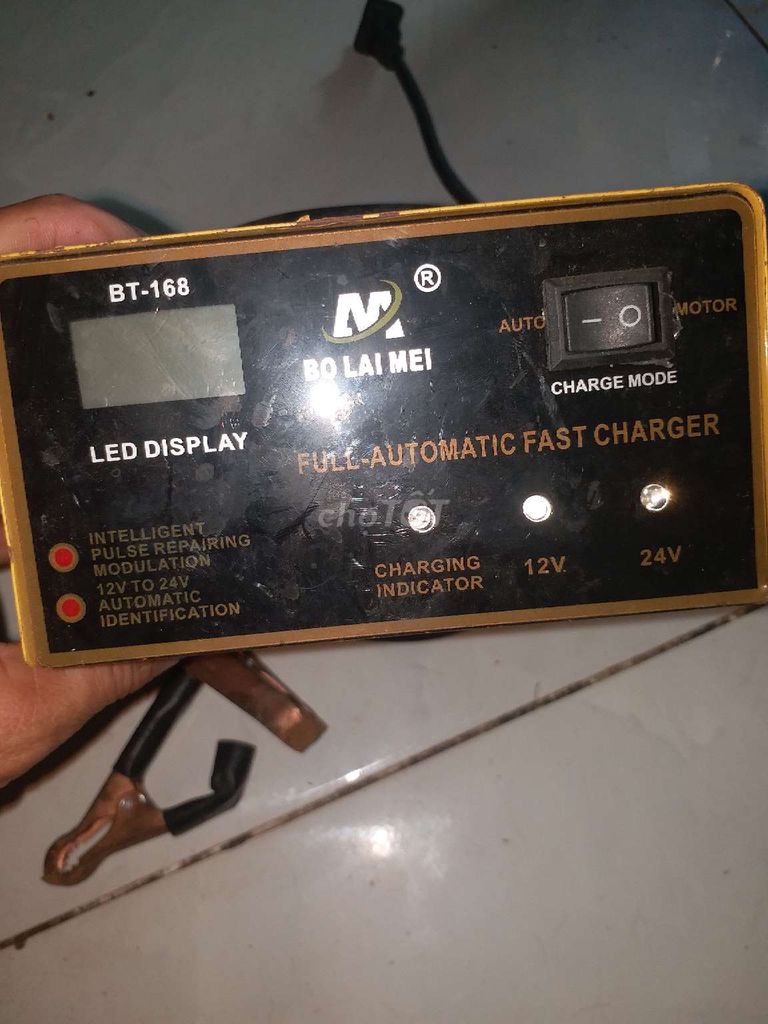 Sạc điện tử 12v 24v 200ah