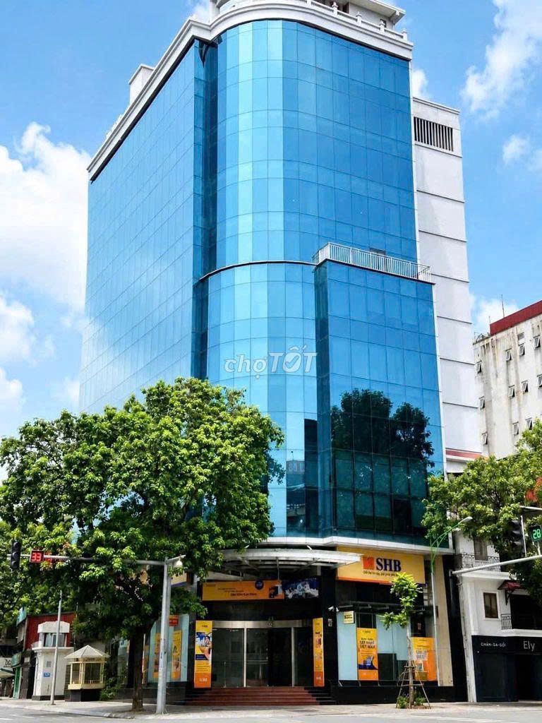 🏢 CHO THUÊ CĂN GÓC 2 MẶT TIỀN ĐƯỜNG HAI BÀ TRƯNG DT 9M X 27,5M  QUẬN 3