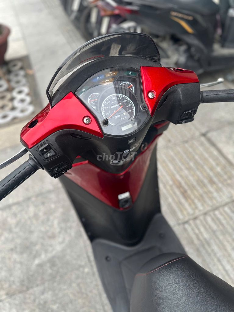 Honda SH 125i 2012 Sporty Đỏ. Mua bán Xe máy tại Huyện Bình Chánh Tp Hồ Chí Minh được đăng bởi VÕ MINH HẬU hình 12