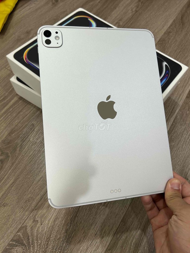 iPad Pro 11 M5 256GB 5G Silver 99.99% - 2 lần sạc. Mua bán Máy tính bảng tại Quận Đống Đa Hà Nội được đăng bởi Hoàng Điển Trai Long hình 1
