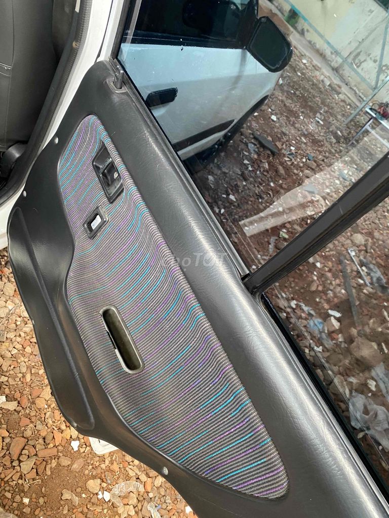 Mazda 323 1997 1.6 MT - 75000 km. Mua bán Ô tô tại Thành phố Buôn Ma Thuột Đắk Lắk được đăng bởi nhỏ hình 5