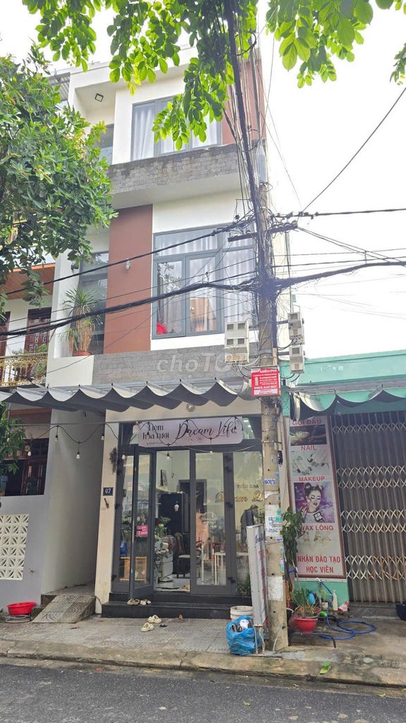 Bán nhà MT 3 tầng đường 7m5 vừa ở kết hợp cho thuê