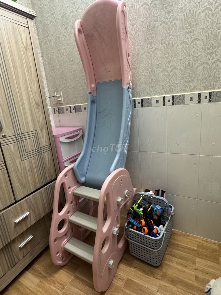 Thanh lý Cầu trượt trẻ em 280k. Mua bán Mẹ và bé tại Quận 4 Tp Hồ Chí Minh được đăng bởi Liêu Cát Thiên Di hình 1