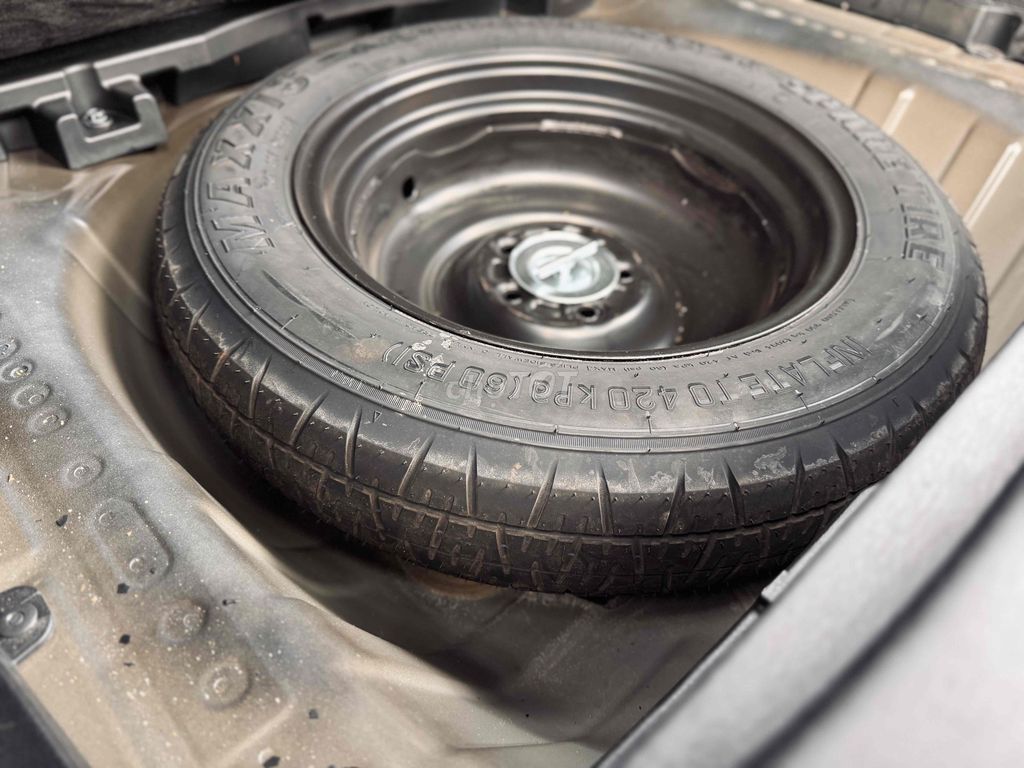 XFORCE 2024 FULL ĐEN 28.900 KM. Mua bán Ô tô tại Quận Bình Tân Tp Hồ Chí Minh được đăng bởi Huỳnh Thiên Bảo hình 15