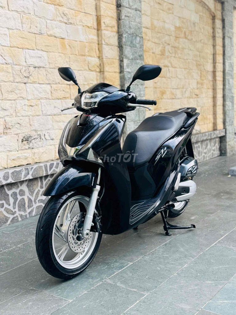 Honda SH 150i 2018 светодиодные фары смарт-ключ оформление нового номера