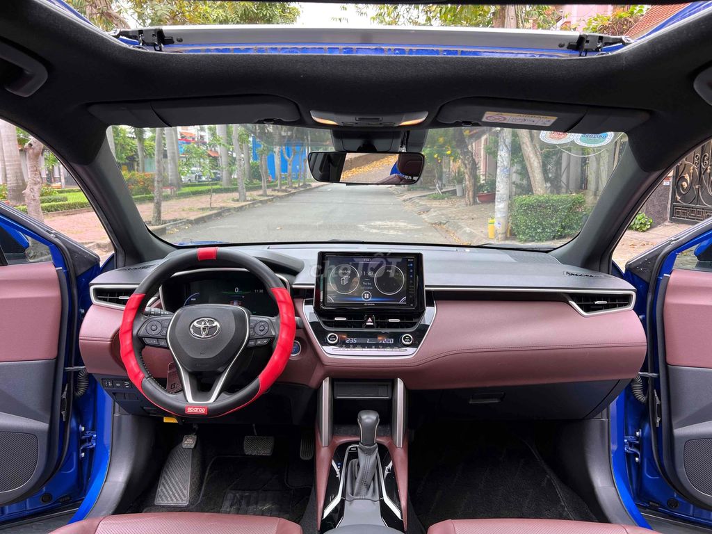 Toyota Corolla Cross 1.8 Hybrid xăng điện 2021. Mua bán Ô tô tại Quận 8 Tp Hồ Chí Minh được đăng bởi Đông Mai hình 9