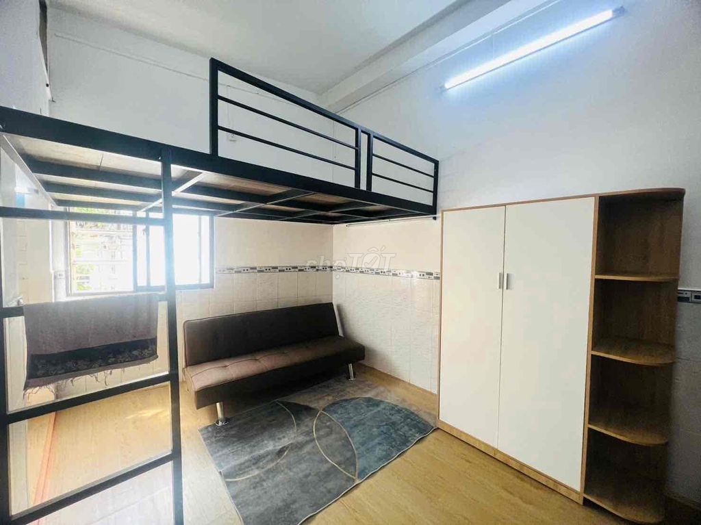 DUPLEX GIÁ SINH VIÊN - FULL NỘI THẤT - CÓ THANG MÁY, CỬA SỔ TRỜI