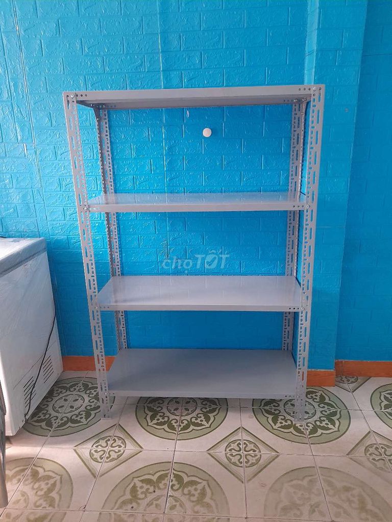 Kệ sắt v lỗ đa năng (k16-1). Mua bán Tủ, kệ gia đình tại Thị xã Tân Uyên Bình Dương được đăng bởi Thu Hoàng hình 1