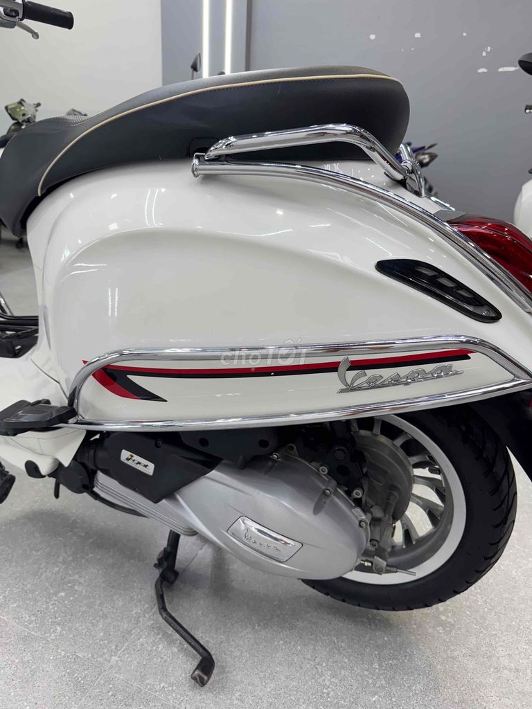 VespaSprint 125Abs 2018 trắng rin siêu mới. Mua bán Xe máy tại Quận Cái Răng Cần Thơ được đăng bởi Cửa Hàng Xe Máy Quang Sang hình 10