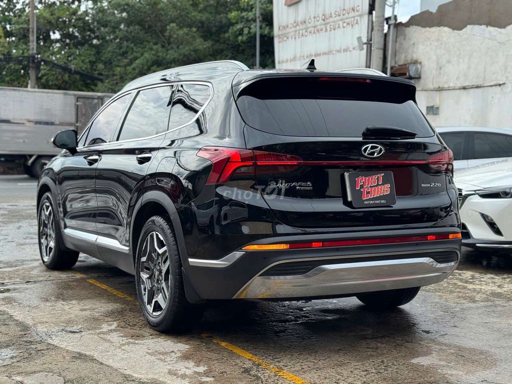 Hyundai Santa Fe 2023 Premium AWD 2.2D Дизель, черный
