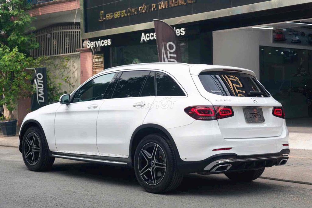 Mercedes Benz GLC 2021 300 4MATIC - 80000 km. Mua bán Ô tô tại Quận 10 Tp Hồ Chí Minh được đăng bởi Thái LA Auto hình 5