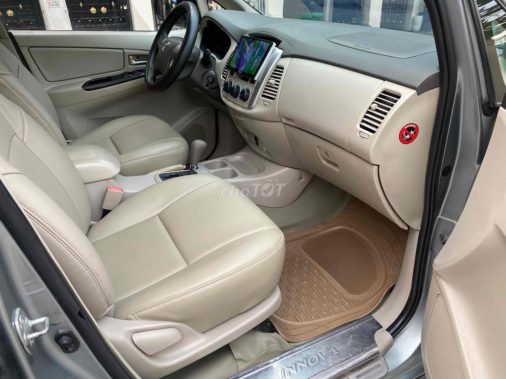 Bán toyota innova số tự động, rin nguyên