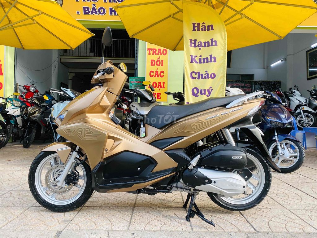 AB 2018 khoá smarkey siêu đẹp chuẩn 24k km zin✅. Mua bán Xe máy tại Quận Ninh Kiều Cần Thơ được đăng bởi Hiếu Xe máy Tân Liên Hưng 2 hình 2