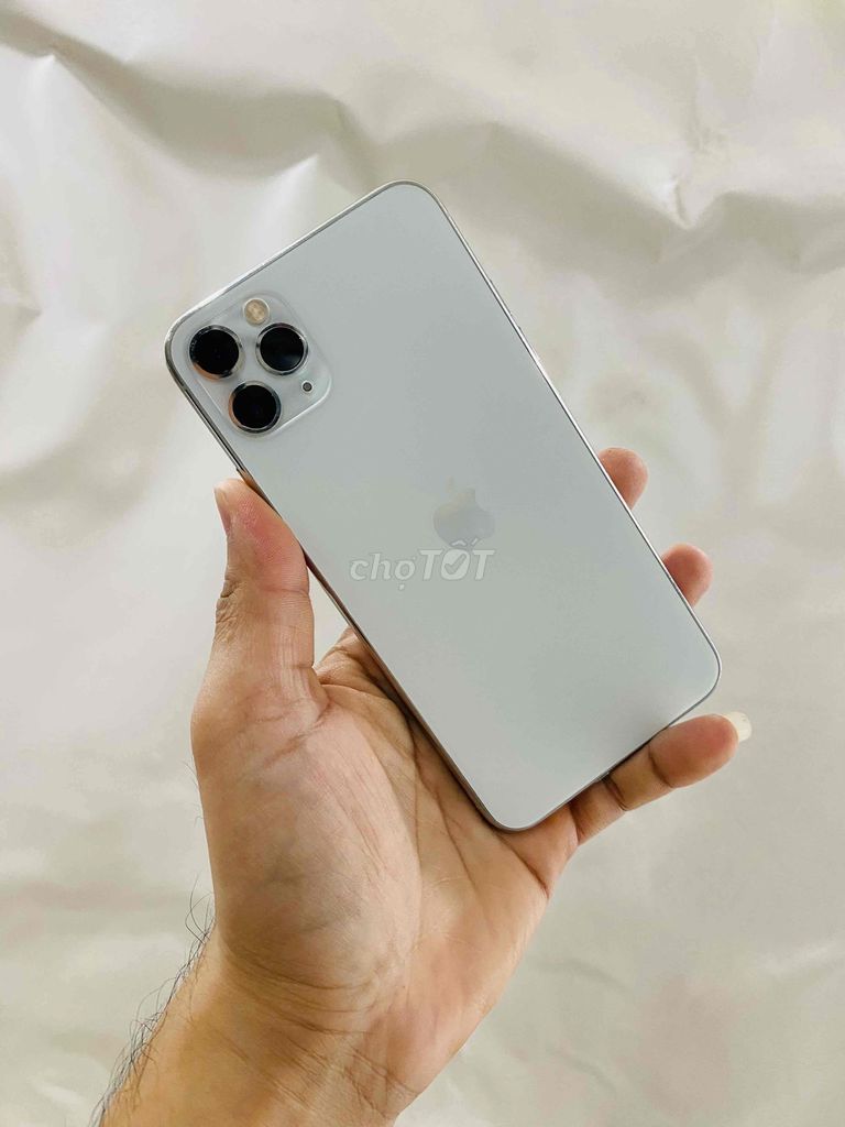 iPhone 11 Pro Max 256GB trắng quốc tế đẹp 99%