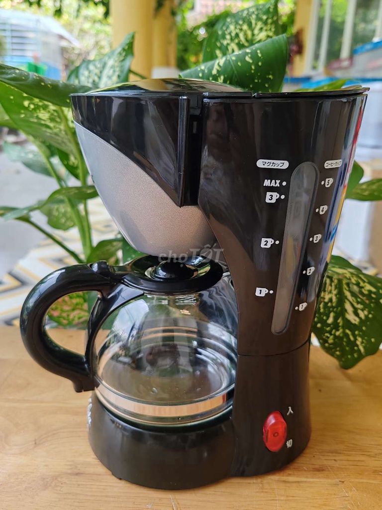 Máy pha caphê nội địa Nhật KALITA

Xài điện 100V