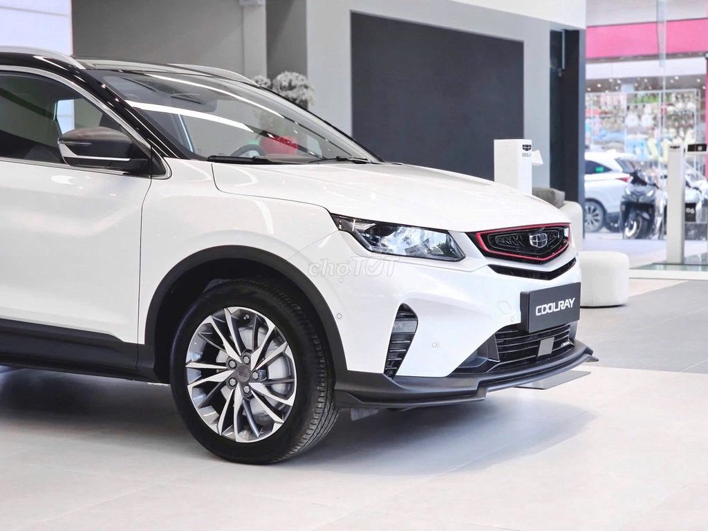 Geely Coolray Standard Trắng. Mua bán Ô tô tại Thành phố Quảng Ngãi Quảng Ngãi được đăng bởi Nam Nguyenkhachoai hình 4