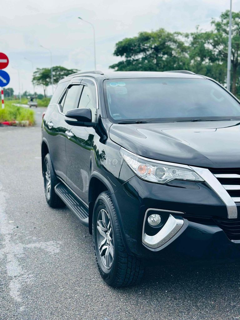 Toyota Fortuner 2017 2.7V 4x2 AT. Mua bán Ô tô tại Huyện Sóc Sơn Hà Nội được đăng bởi AUTO VĨNH CƯỜNG hình 3