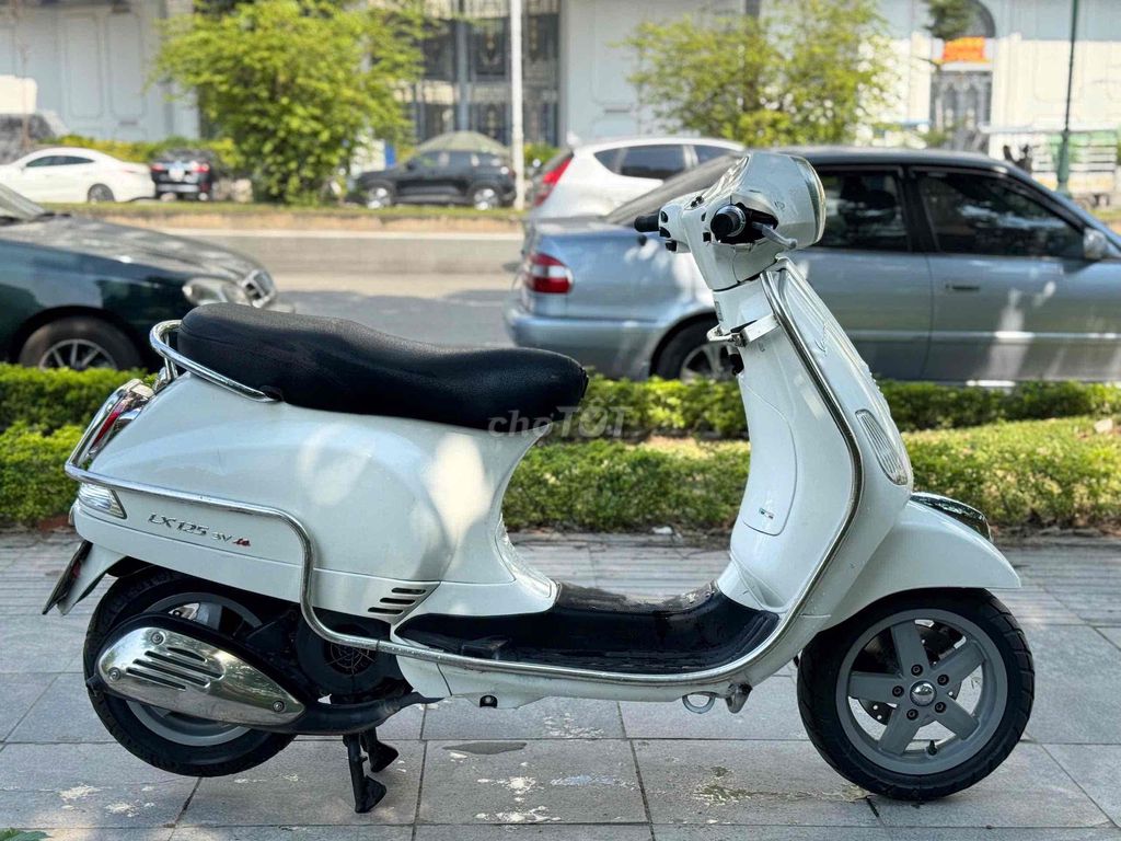 Piaggio Vespa LX 125 3V i.e. Белый 2015