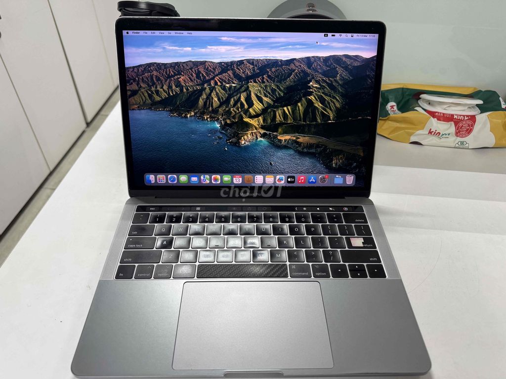 Cần bán Macbook Pro 13 2017 i5 8GB/256GB fullbox. Mua bán Laptop tại Huyện Bình Chánh Tp Hồ Chí Minh được đăng bởi Hoàng hình 1