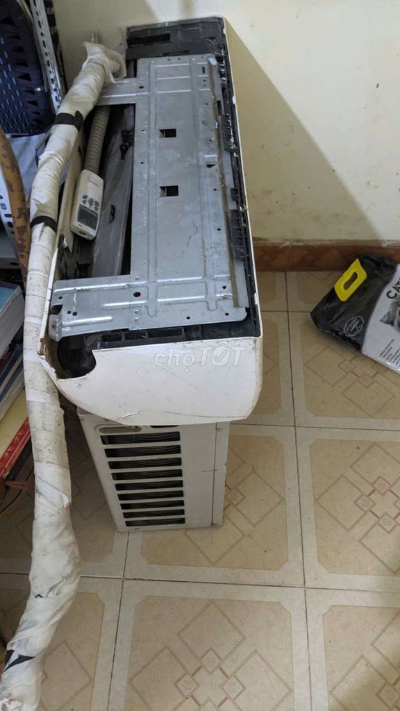 Điều hòa 12000 BTU Trắng Đã sử dụng. Mua bán Máy lạnh, điều hoà tại Quận Đống Đa Hà Nội được đăng bởi Hoàng Văn Đức hình 1