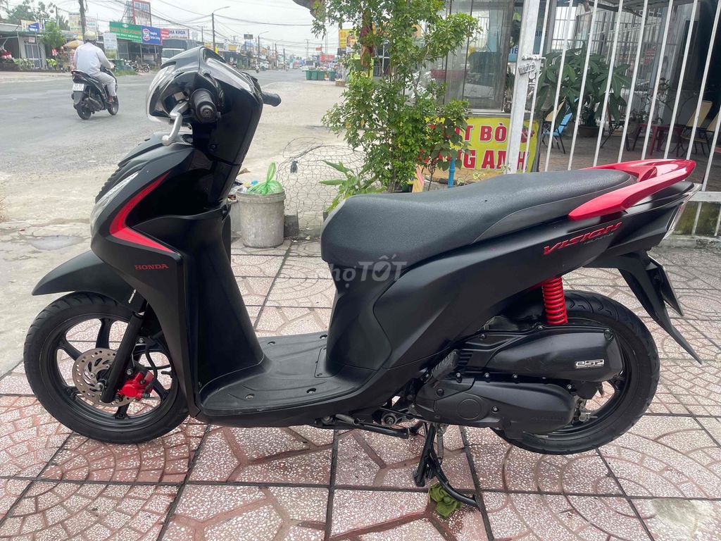 Honda Vision 2018 Đen nhám. Mua bán Xe máy tại Quận Cái Răng Cần Thơ được đăng bởi CẦM ĐỒ TRUNG TÍN  hình 6