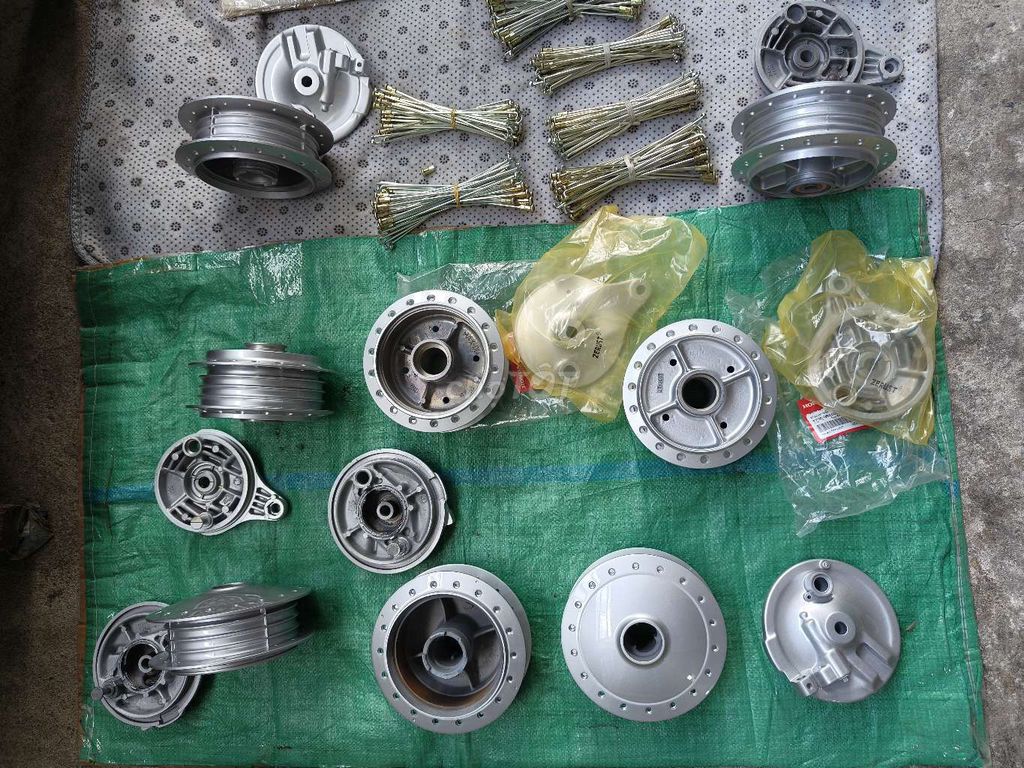 CĂM ĐÙM NIỀNG SIAM TỒN KHO VÀ THÁO XE DREAM THÁI. Mua bán Phụ tùng xe tại Thành phố Biên Hòa Đồng Nai được đăng bởi Nguyễn Đăng hình 3