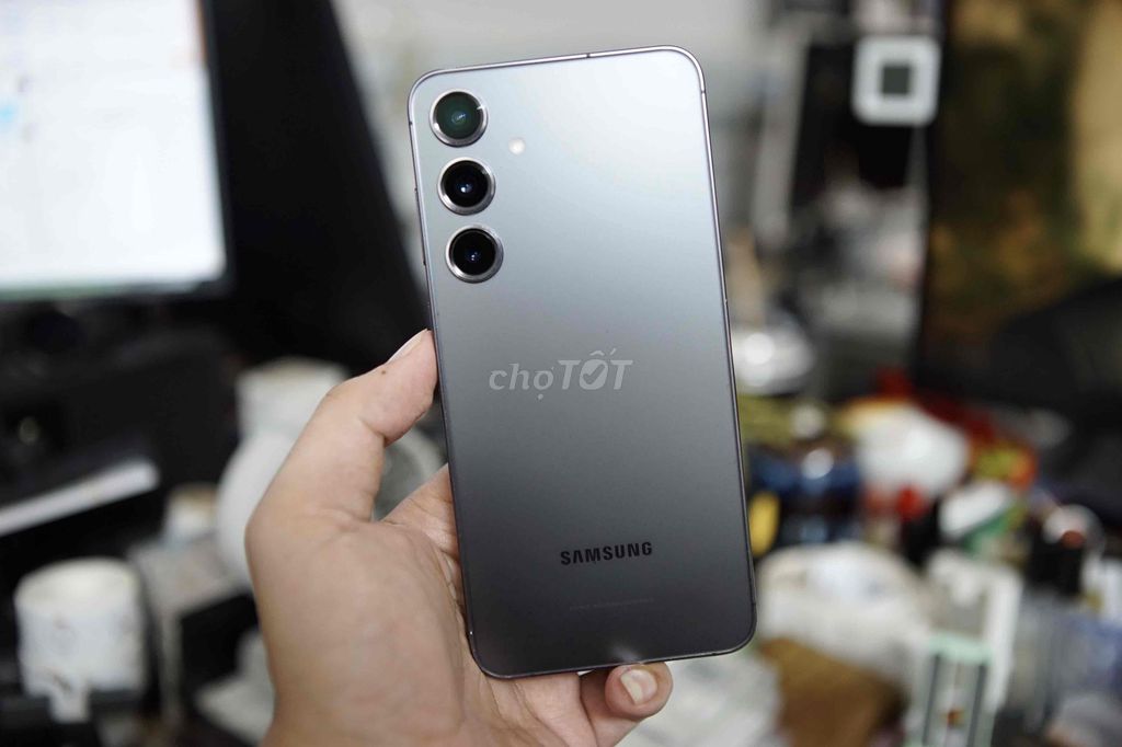 Samsung S24 Plus 5G (12/256Gb) Xám - 2 sim 5G xtay. Mua bán Điện thoại tại Quận 5 Tp Hồ Chí Minh được đăng bởi Lê Trọng Tấn hình 1
