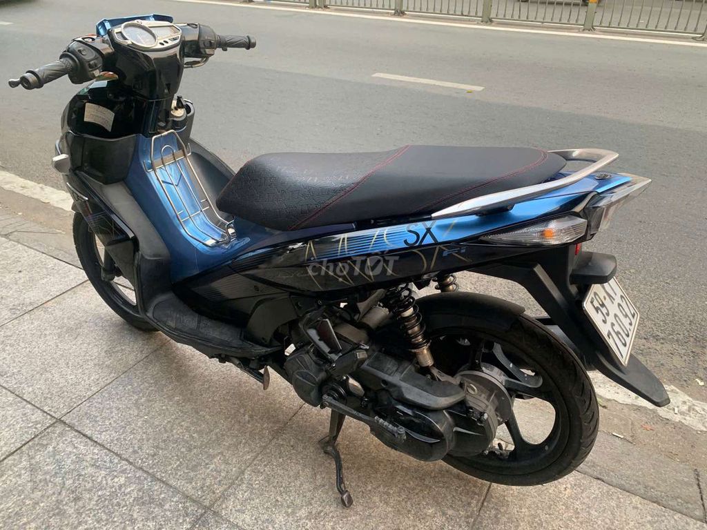 Yamaha Nouvo 6  2016 mới 90% biển số thành phố. Mua bán Xe máy tại Quận Tân Phú Tp Hồ Chí Minh được đăng bởi Tuanduy hình 6