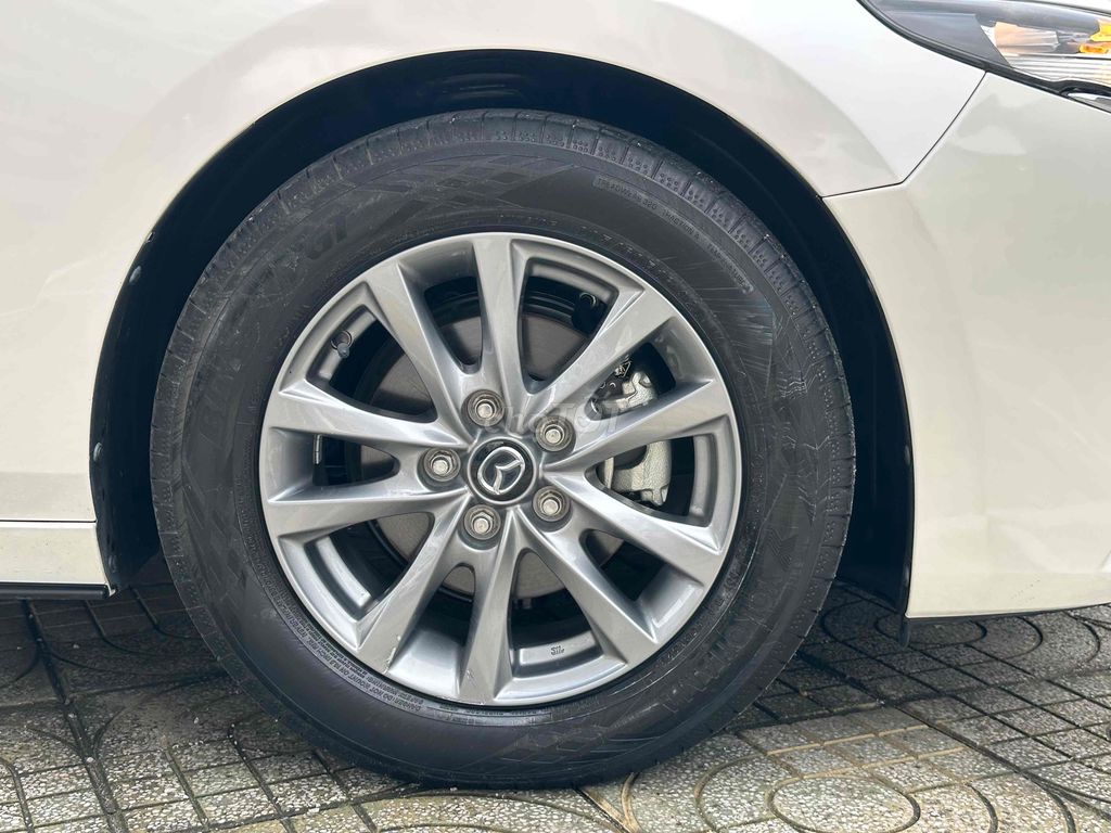 Mazda 3 2023 1.5L Luxury - 1 chủ chuẩn 3 vạn. Mua bán Ô tô tại Thành phố Thủ Đức Tp Hồ Chí Minh được đăng bởi Anh Minh STOT Bình Dương hình 9