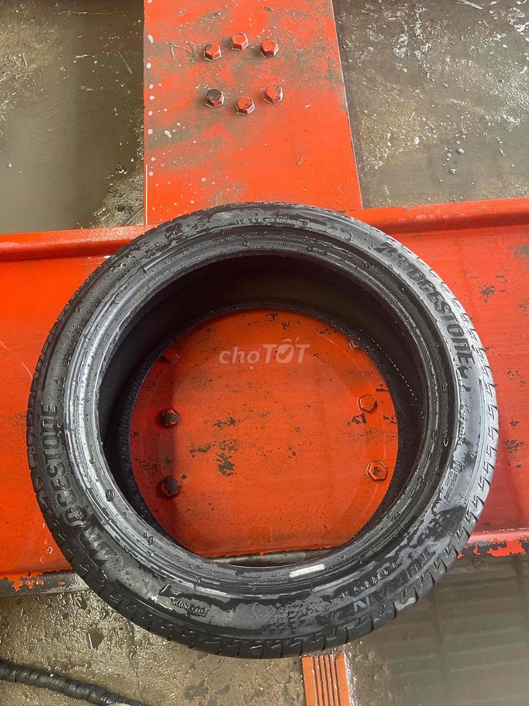 Lốp xe ô tô 235/45R18. Mua bán Phụ tùng xe tại Thành phố Châu Đốc An Giang được đăng bởi Võ Quốc Vinh hình 6