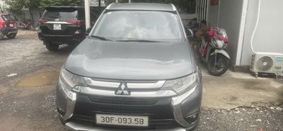 Mitsubishi Outlander 2.0 CVT 2018 Xám