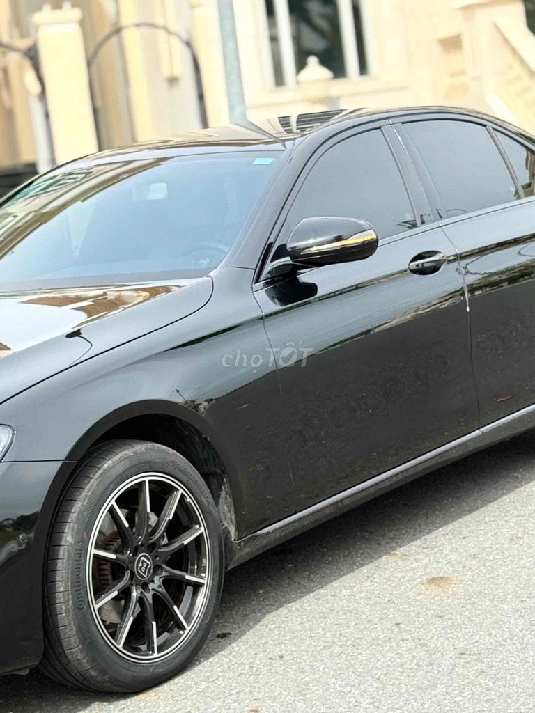Mercedes Benz E Class 2016 E200 - 85000 km. Mua bán Ô tô tại Quận Bình Thạnh Tp Hồ Chí Minh được đăng bởi Phi Trần hình 10