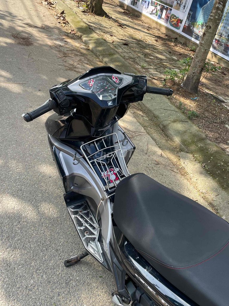 Honda Air Blade 2017 Đen. Mua bán Xe máy tại Quận Cẩm Lệ Đà Nẵng được đăng bởi Toàn Đây  hình 5