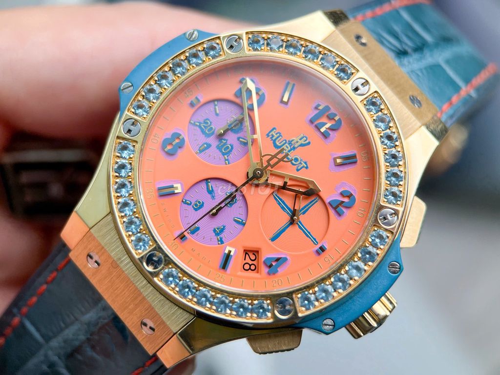 HUBLOT BIG BANG POP ART 341.VL.4789.LR.1207.POP15. Mua bán Đồng hồ tại Quận Hoàng Mai Hà Nội được đăng bởi Hoà Hồ Authentic  hình 1