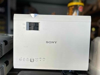 Thanh lý máy chiếu sony dx122 .Tặng màn 700k. Mua bán Đồ dùng văn phòng tại Quận Thanh Khê Đà Nẵng được đăng bởi Nhân Máy Chiếu