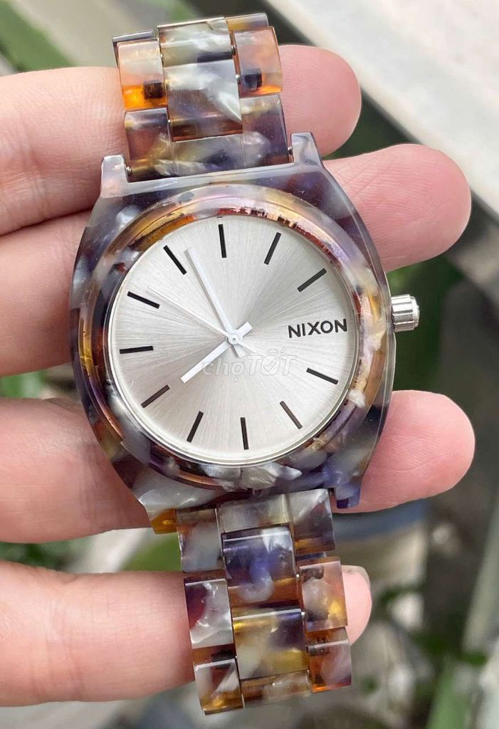 NIXON VỎ ĐỒI MỒI