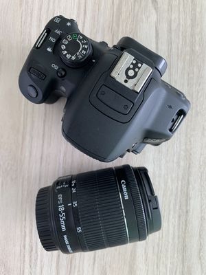 Body Canon 700D và Lens Kit 18-55 STM Như Mới