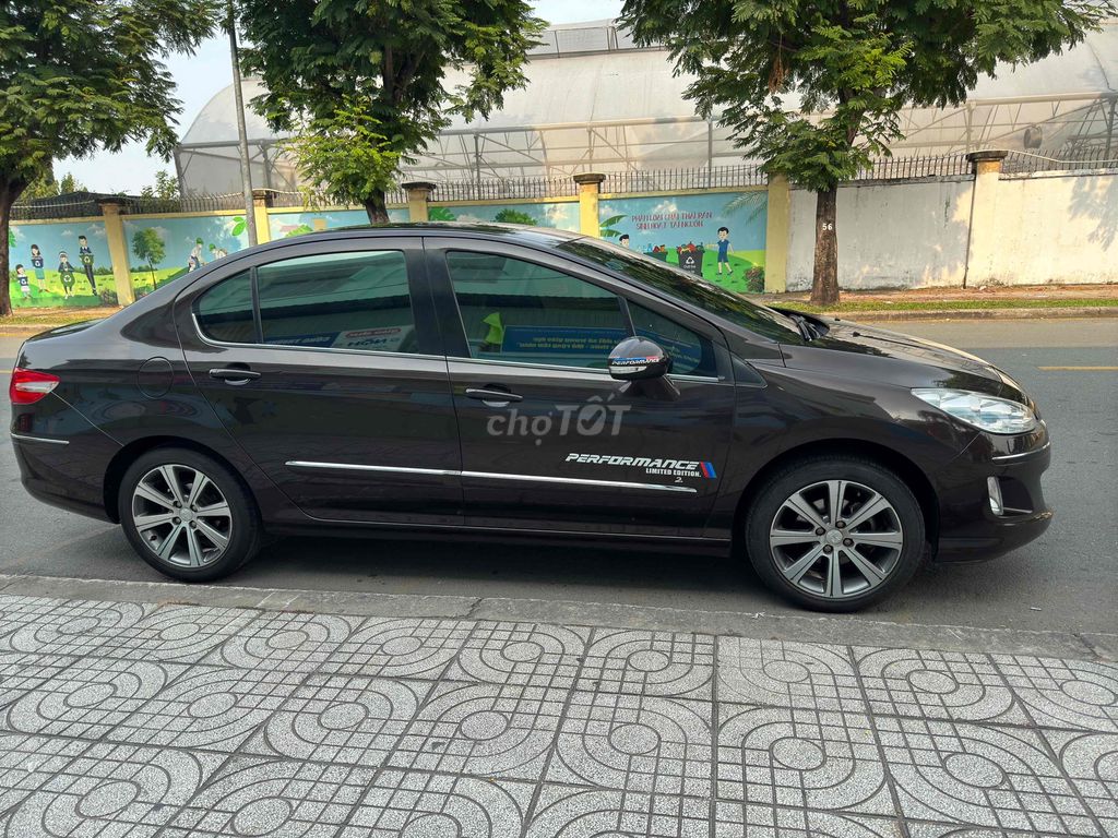 Peugeot 408 2017 Premium - 80000 km siêu keng