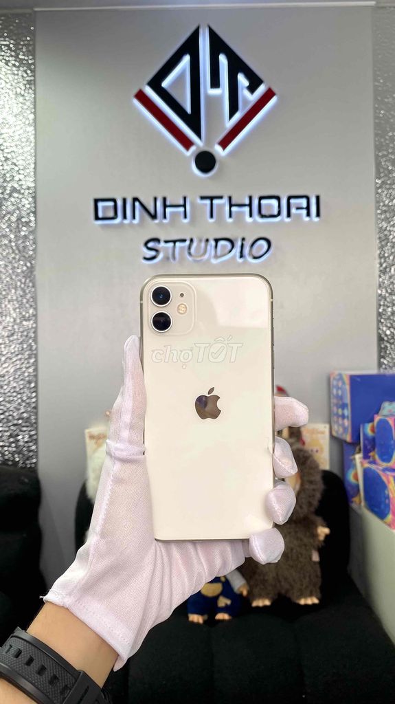 Điện thoại iPhone 11 64 White LL/A 99%